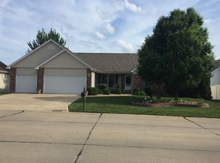 354 Fallon Pkwy, Saint Peters, MO 63376