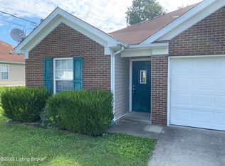 118 Clover Ct, Radcliff, KY 40160