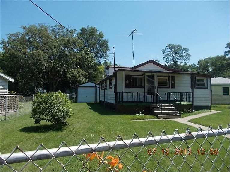 1st image of 3721 Crown Ct