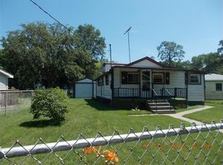 3721 Crown Ct, Lake Station, IN 46405