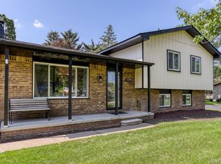 13396 Sumac Rd, South Lyon, MI 48178