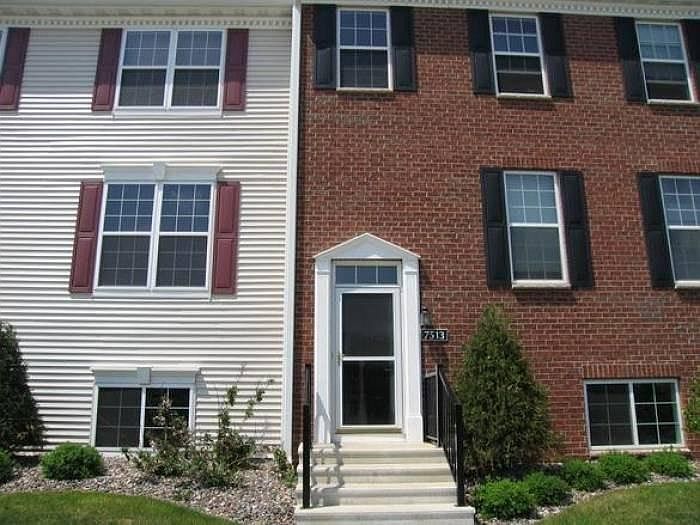 1st image of 7513 Zane Ave N
