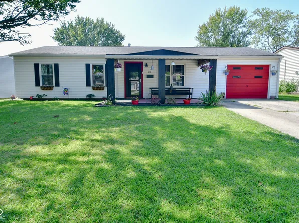 91 North Dr, Mooresville, IN 46158