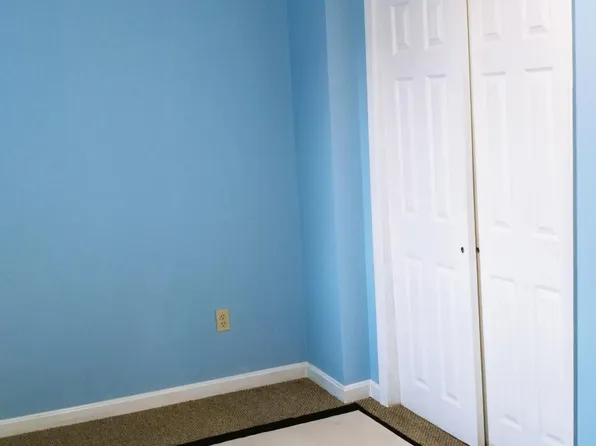 82 E Main St APT D, Westminster, MD 21157