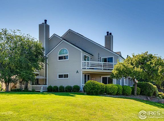 3rd image of 7468 Singing Hills Ct