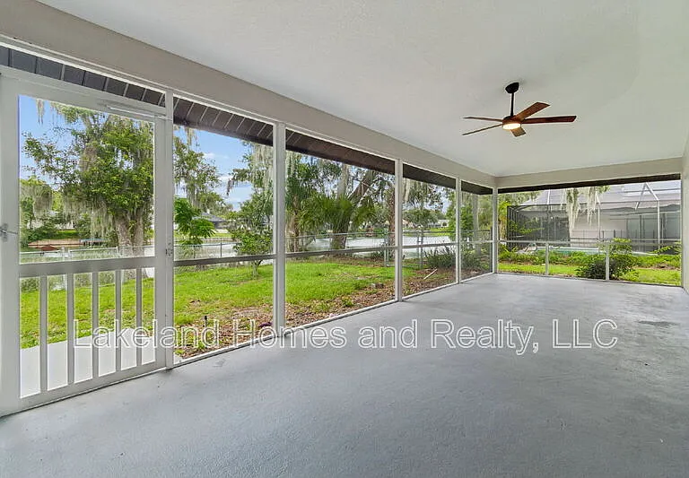 95 Woodside Dr — Photo 44