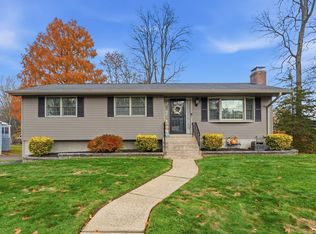 31 Lynn Dr, Meriden, CT 06451