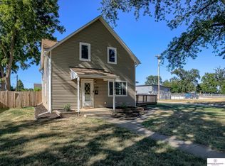 1106 Colfax St, Blair, NE 68008