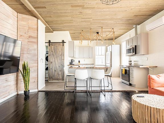 3rd image of 3818 Avenue S #1
