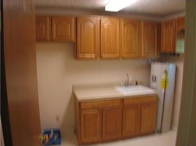 5th image of 107 Rosewood Dr