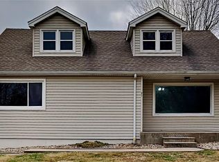 31 Judy Ln, Fairview Heights, IL