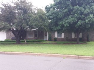 510 Oak Dr, Weatherford, OK 73096