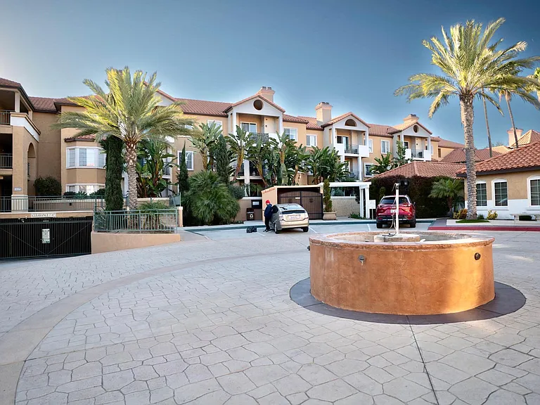 Welcome to Camino De La Reina community entry!