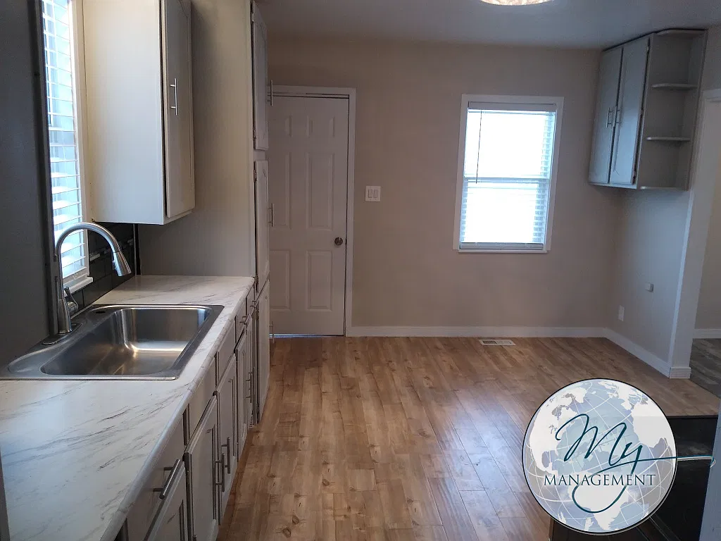 $950 | 1-bed 1-bath House | 246 B Lois St, Twin Falls, ID — Photo 3
