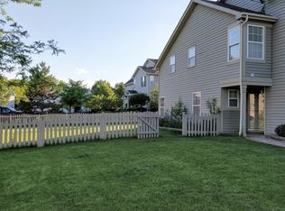 1401 Newport St, Mundelein, IL 60060