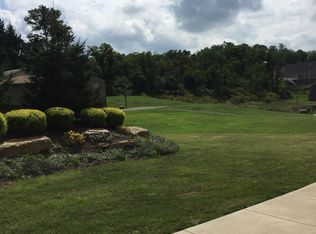 Clever Rd, McKees Rocks, PA 15136