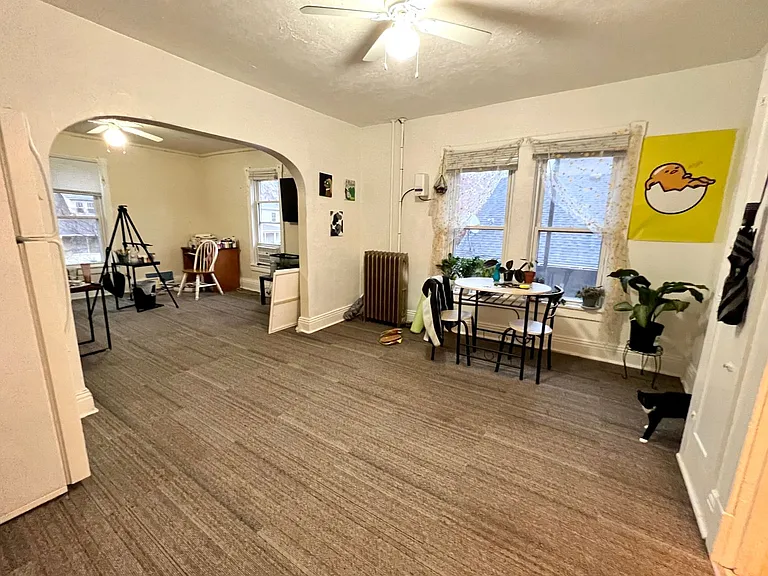 1017 Laramie — Photo 3