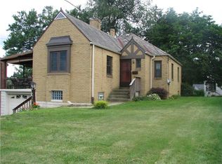 4840 Flamingo Dr, Pittsburgh, PA 15236