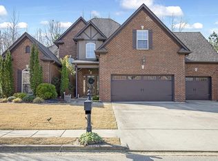 257 Macallan Dr, Pelham, AL 35124