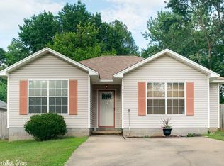207 N Monroe St, Cabot, AR 72023