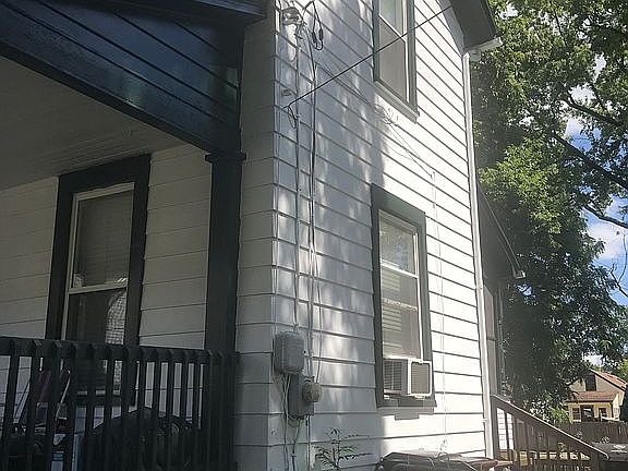 4th image of 18 Pleasant Ave