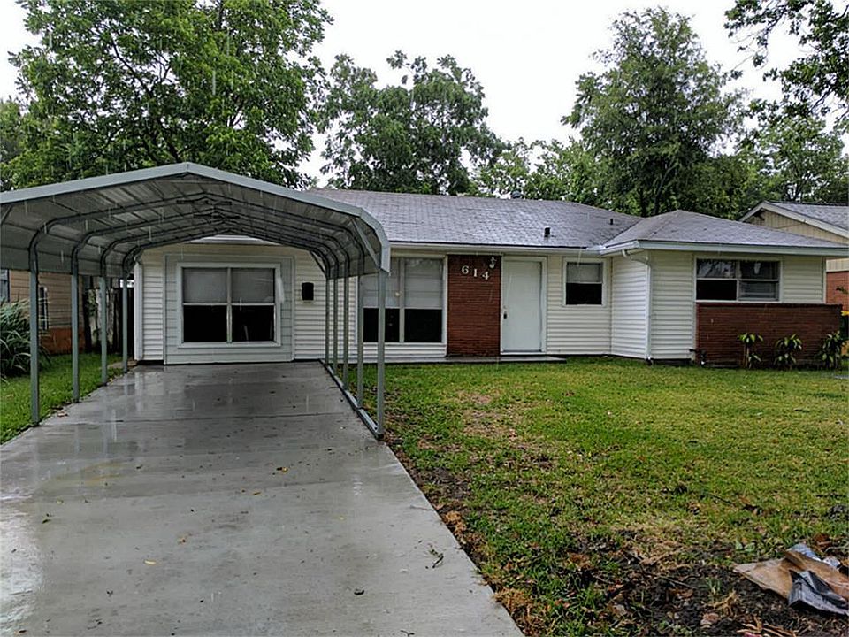 1st image of 614 Lloyd Dr
