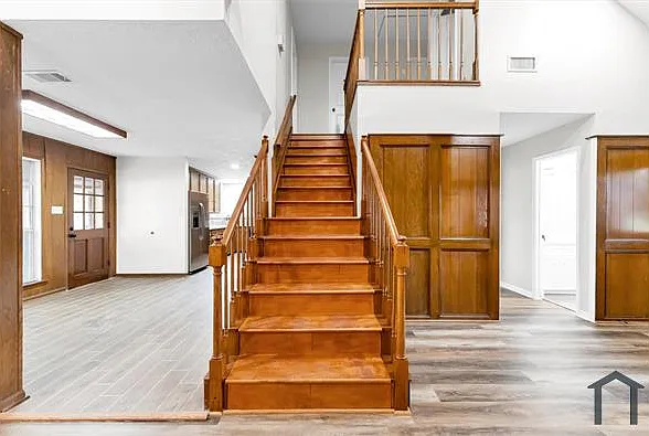 8102 Autumn Willow Dr — Photo 27