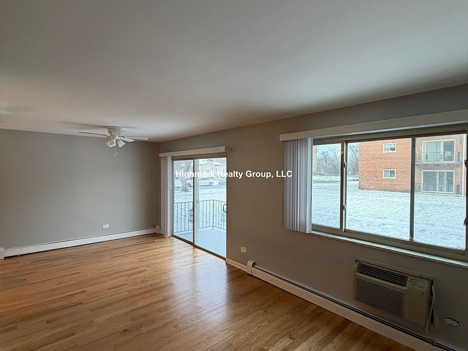 1st image of 1653 Oakwood Ave #1AB