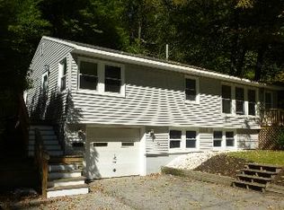 71 Narragansett St, Gorham, ME 04038