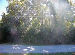 E Willow St, Mountainburg, AR 72946