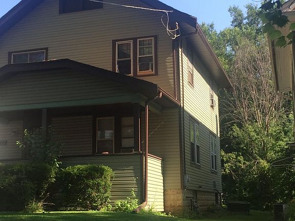 4th image of 651 W Galena Blvd