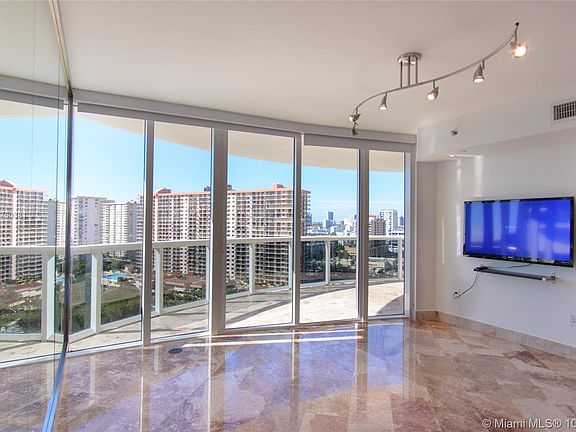 5th image of 17201 Collins Ave APT 1606