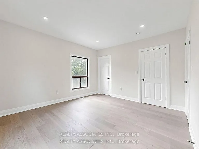 6058 Culp St — Photo 24