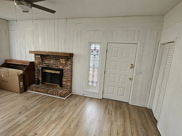 9 E Pine Ct — Photo 12