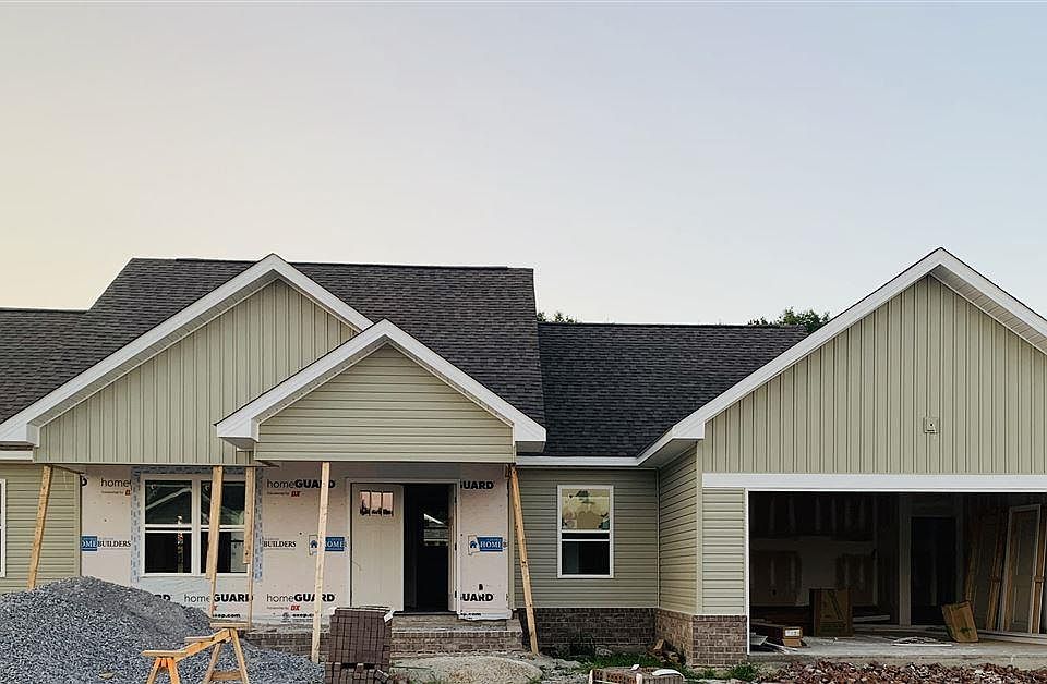 2nd image of 113 Ballington Way