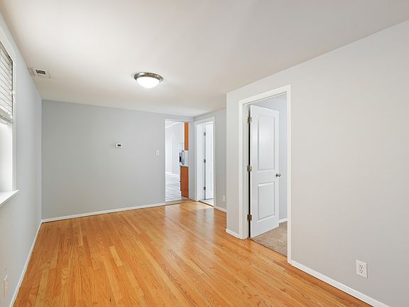 5th image of 1350 N Bell Ave #2