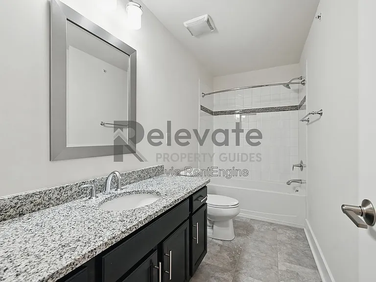 4227 Saunders Tavern Trl #B — Photo 35