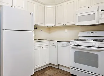 Rented by Waldstar Real Estate LLC