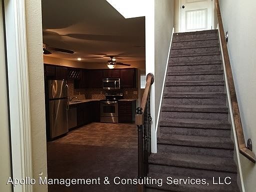 4th image of 12342 Fox Creek Dr