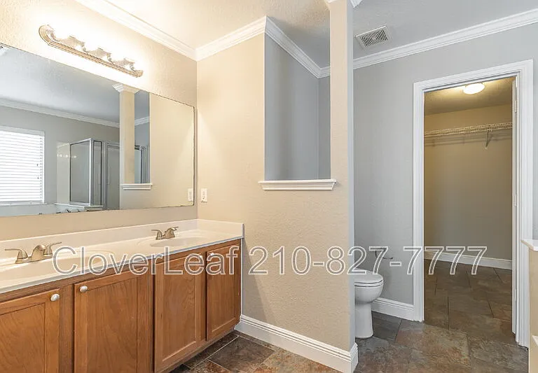 24710 Hickory Mdw — Photo 23