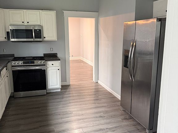3rd image of 268 Waltham St