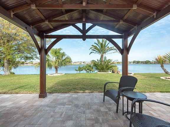 4th image of 12917 Lake Vista Dr