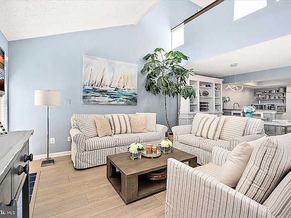 4th image of 39743 Forest Hills Ct #1508