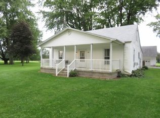 498 S Main St, Losantville, IN 47354