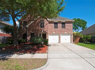 10834 Ryan Oaks Dr, Houston, TX 77065