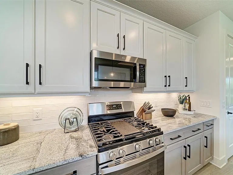 1047 Waterline Ct — Photo 13