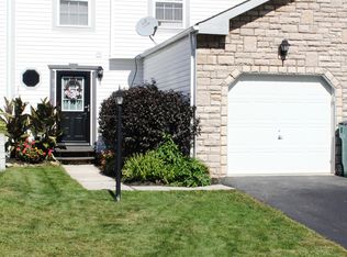 910 Talon Ct, Leechburg, PA 15656