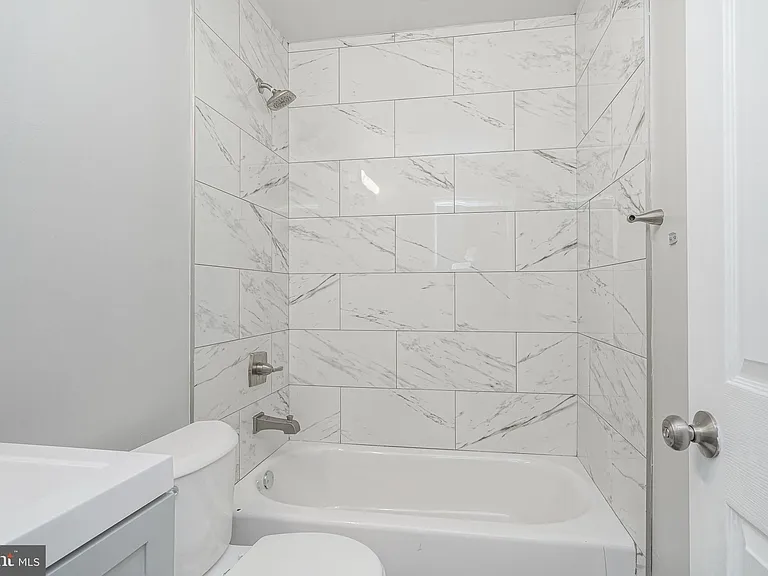 3037 Tulip St — Photo 21