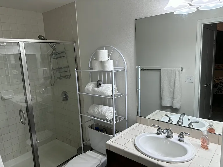 530 K St #3 — Photo 6