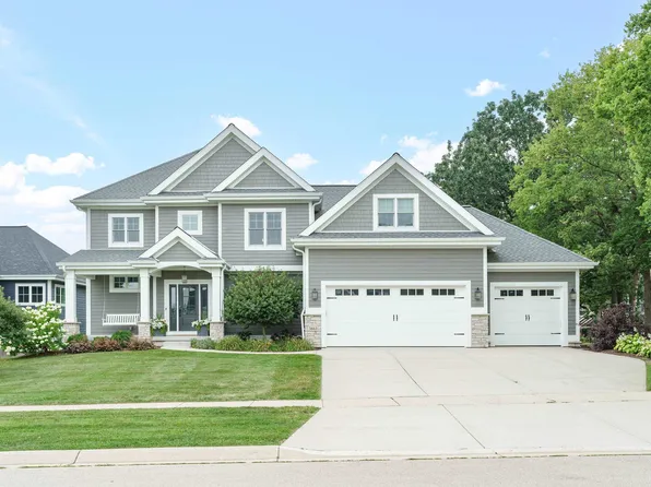 5663 Cottontail Dr, Waunakee, WI 53597